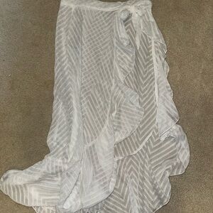 SHEIN White Ruffle Skirt